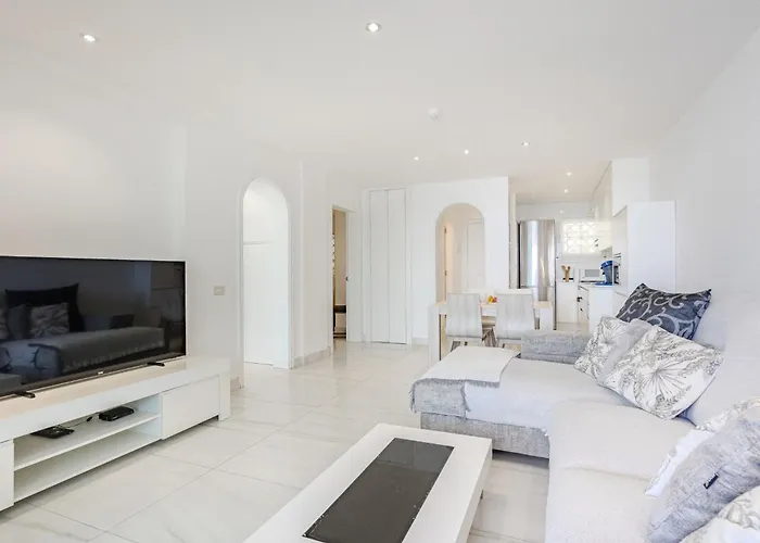 Rocas Del Horizonte By Interhome